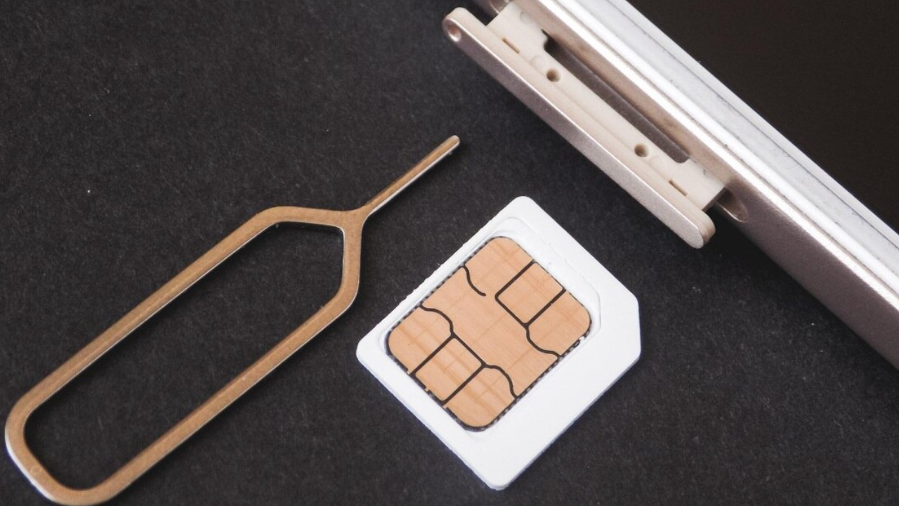 What Distinguishes a Global Data eSIM From an Indian eSIM Used Locally?